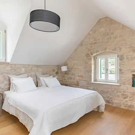 Feriehus Casa Cava Pucisca