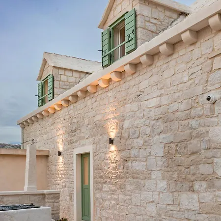 Holiday home Casa Cava Pucisca