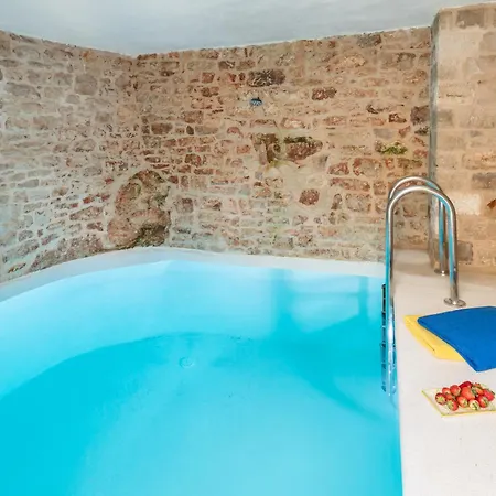 Holiday home Casa Cava Pucisca