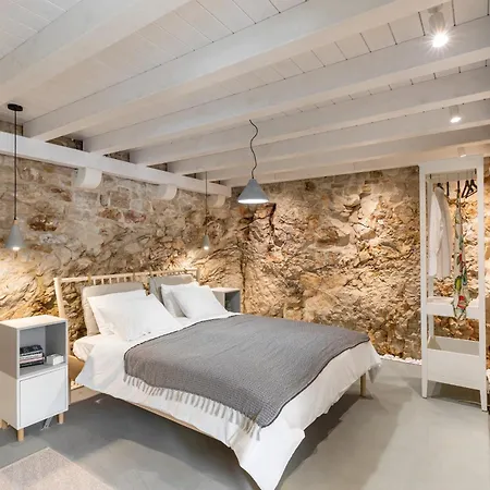 Holiday home Casa Cava Pucisca